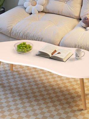 Small Coffee Table in Mid Century Modern Style, Minimalist Design, Cloud-Shaped, Suitable for Living Rooms, Dining Areas, And Outdoor Spaces