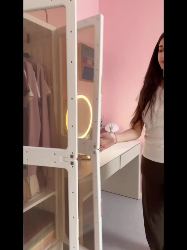 b-product-video-frame-img-0537fec38a6407a0a499deb8150a608f169eb5dc.temu_.000001 Magnetic Transparent Door Portable Wardrobe, with A Sturdy, Foldable Frame And Easy Assembly. Features 2 Or 3 Hanging Rods for Clothing Storage, Suitable for Bedrooms, Living Rooms, Dormitories, And Apartments.