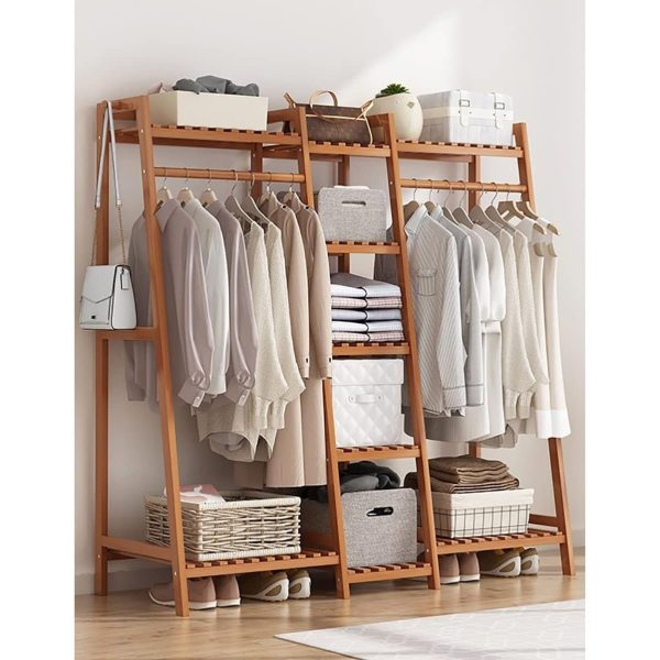 A multi capacity storage rack with brown and brown options, equipped with 5 side storage racks. A hat rack with shelves and bags is suitable for home storage, and a side hat hook is suitable for bedroom and hat room storage Specifications: with bag or without bag