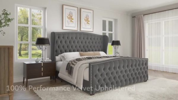 product-88ce93e880dce0dad97e15639ddebc20bdbbeabb.goods_.000001 Handcrafted Velvet Bed Frame Featuring a Wingback Headboard, Adorned with Button Tufting And Nailhead Accents, Supported by Wooden Slats.