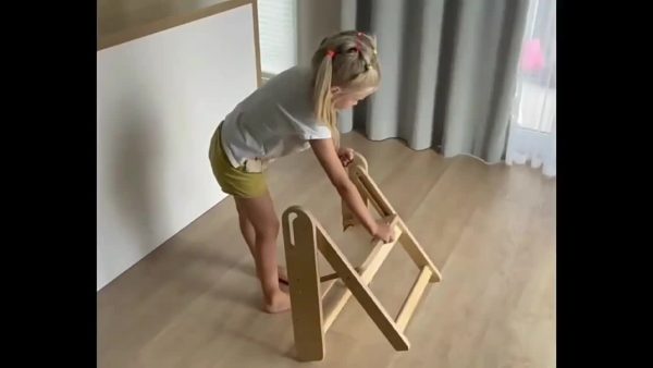 product-a31a2a33c365b92ed8f953ed5f0730f5b4a609fe.temu_.000001 Children's Step Stool, Foldable Anti-Slip Double-Tier Step Stool with Handle Design, Suitable for Multiple Settings Including Bathroom Sinks, Kitchens, And Bedroom Countertops