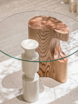 A 42-Inch Round Glass Tabletop, Featuring 0.37-Inch Thick Tempered Glass with a Pencil Polished Edge, Serves As a Clear Replacement for Dining Tables, Coffee Tables, Office Desks, And Kitchen Tables. It Offers a Large, Durable