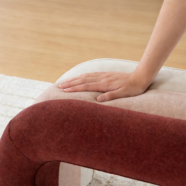 Curved Gradient Stool