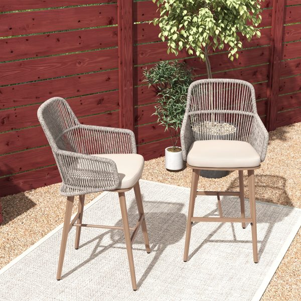 product-fancy-c95b5efc-7c76-4d35-8192-6ba2a13611f7 Set of 2 Modern Metal Bar Stools for Outdoor Use, Ideal for Poolside, Garden, Or Deck