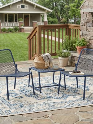3pcs Set Of Wrought Iron Art Outdoor Coffee Tables And Chairs, Durable And Stable, Fashionable And Creative Party, Evening Party, Garden Leisure Chairs, Tropical Style Breathable Mesh Design