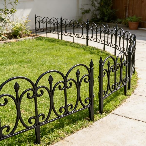 10pcs Set of Novelty Decorative Garden Fence Panels And Edging, Heavy-Duty Plastic Outdoor Landscape Fence Panels with a Finely Finished Surface, Suitable for Outdoor Patios, Yards, Flower Beds And Other Scenes. Easy to Install, The Fence Panels