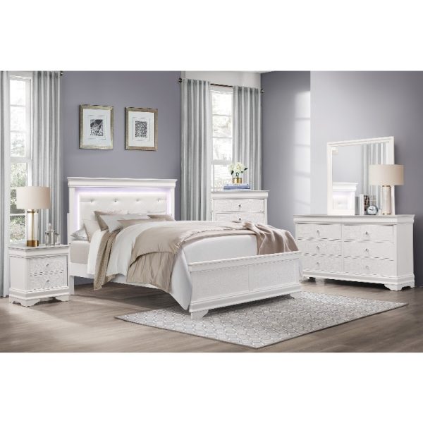 Classic Style Queen Bed with White End, Featuring Button-Tufted Upholstered Headboard And Faux Alligator Patterned Panels