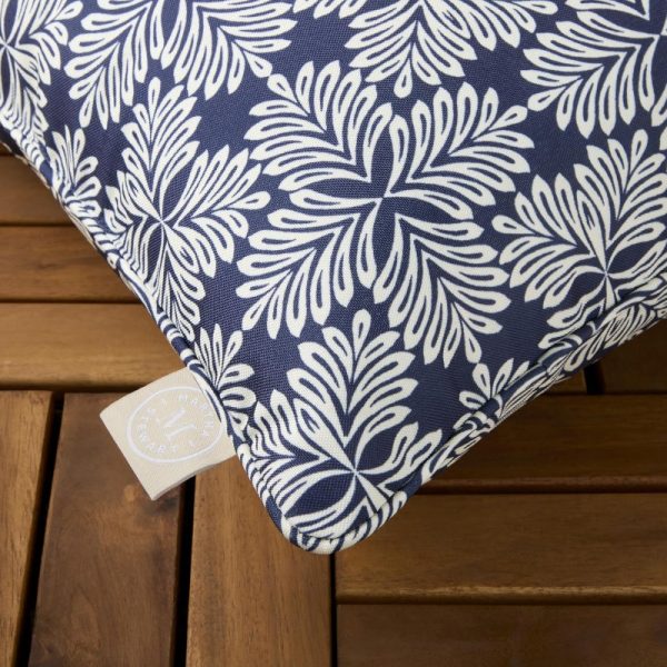 product-open-d064861b30634d73bc774c0e7b11691b-goods Set of 2 Decorative Pillows for Indoor And Outdoor Use, Featuring a Modern Navy Blue Design That Is UV Fade Resistant And Water Repellent, Measuring 18X18 Inches
